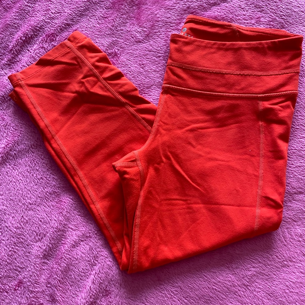 Athleta cropped leggings size medium